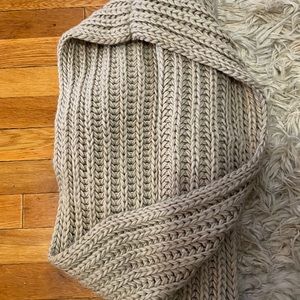 Heavy knit Snug Beige Nude tan Scarf